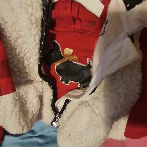 Kids Matching Set - Red and Black Plaid Outfit - Picture 4 of 6